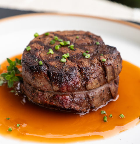 8" Skillet and Filet Mignon Gift Bundle